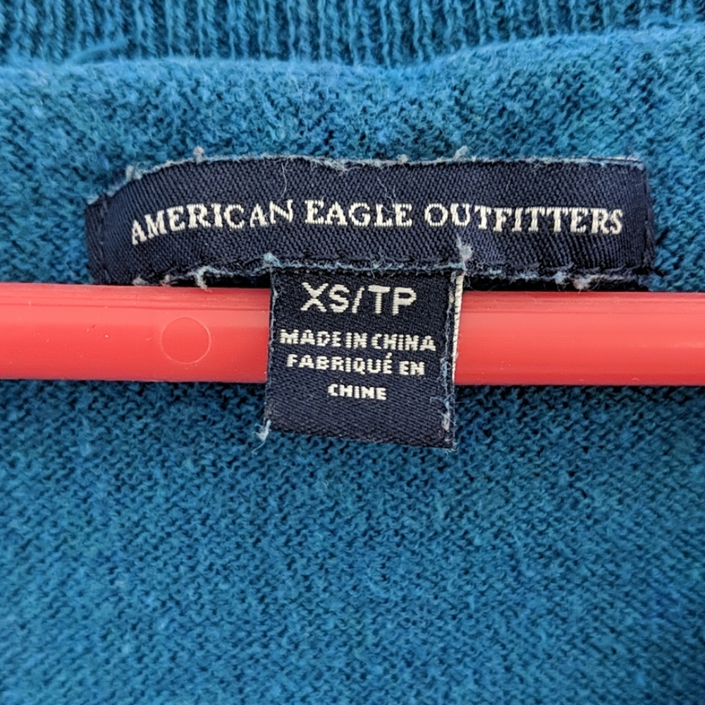 Sweater - Picture 3 of 3